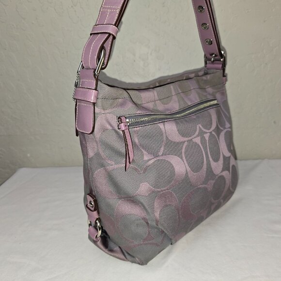 Coach F15067 Lilac & Light Gray Signature Canvas Convertible Duffel Crossbody - Picture 5 of 15
